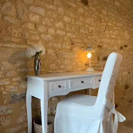 La Biche Au Bois Piscine Chauffee Jacuzzi Σπίτι διακοπών *