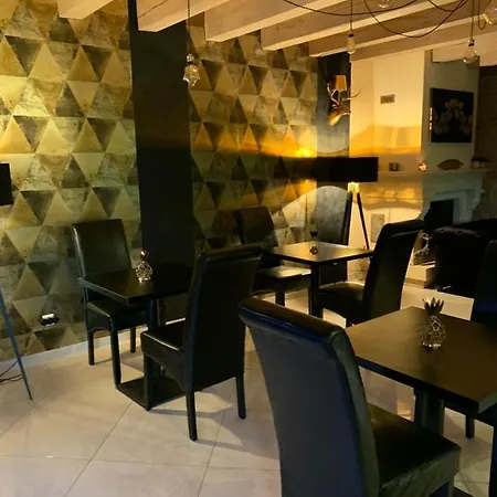 Σπίτι διακοπών La Biche Au Bois Piscine Chauffee Jacuzzi Cazals (Lot)