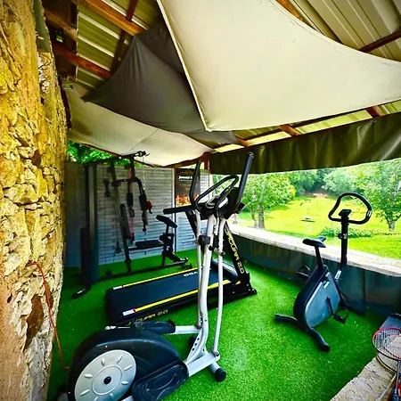 La Biche Au Bois Piscine Chauffee Jacuzzi Σπίτι διακοπών