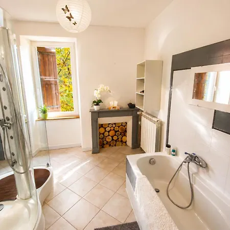 La Biche Au Bois Piscine Chauffee Jacuzzi Vakantiehuis Cazals (Lot)