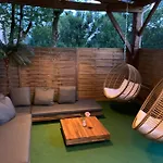 La Biche Au Bois Piscine Chauffee Jacuzzi *