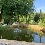 Nyaraló La Biche Au Bois Piscine Chauffee Jacuzzi Cazals