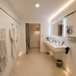 La Biche Au Bois Piscine Chauffee Jacuzzi