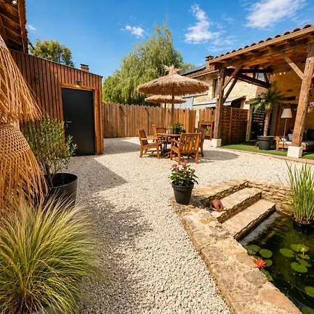 Σπίτι διακοπών La Biche Au Bois Piscine Chauffee Jacuzzi Cazals (Lot)
