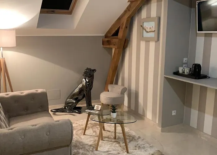 Feriehus La Biche Au Bois Piscine Chauffee Jacuzzi Cazals (Lot)